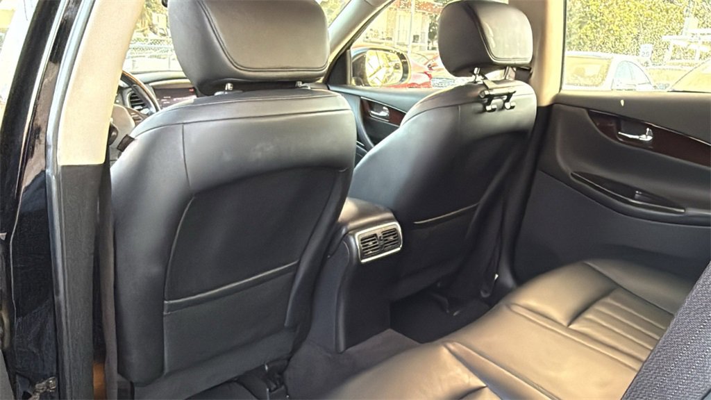 Used 2017 INFINITI QX50 AWD w/ Premium Plus Package image 18