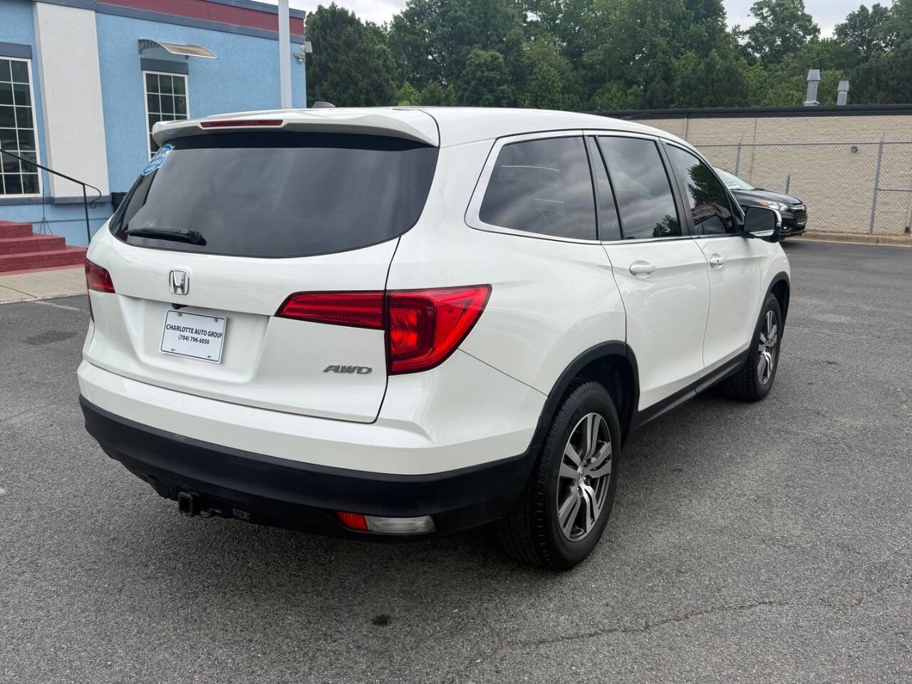 Used 2017 Honda Pilot EX-L image 6