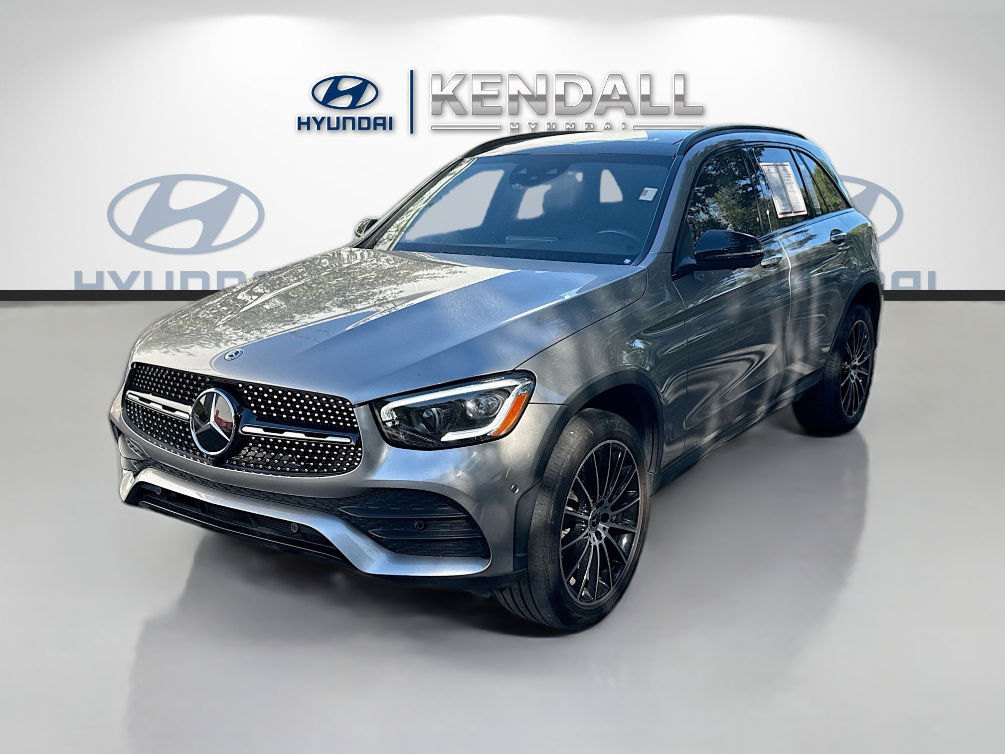 Used 2022 Mercedes-Benz GLC 300 w/ AMG Line image 3