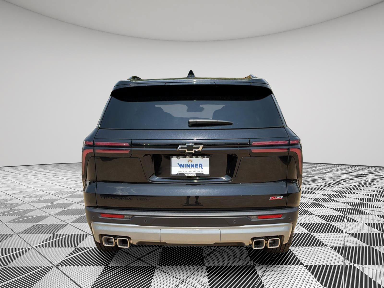 New 2026 Chevrolet Traverse Z71 w/ LPO, Floor Liner Package AWD/4WD image 4