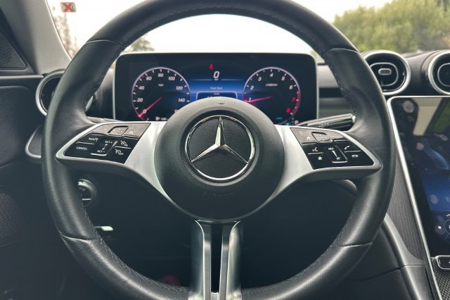Used 2023 Mercedes-Benz C 300 Sedan image 25