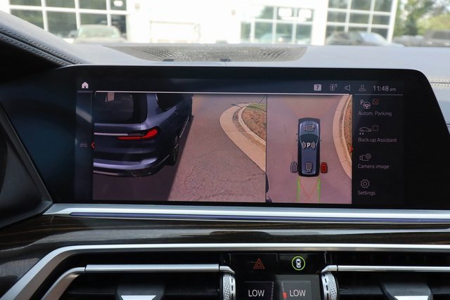 Used 2020 BMW X7 xDrive40i w/ Premium Package image 11