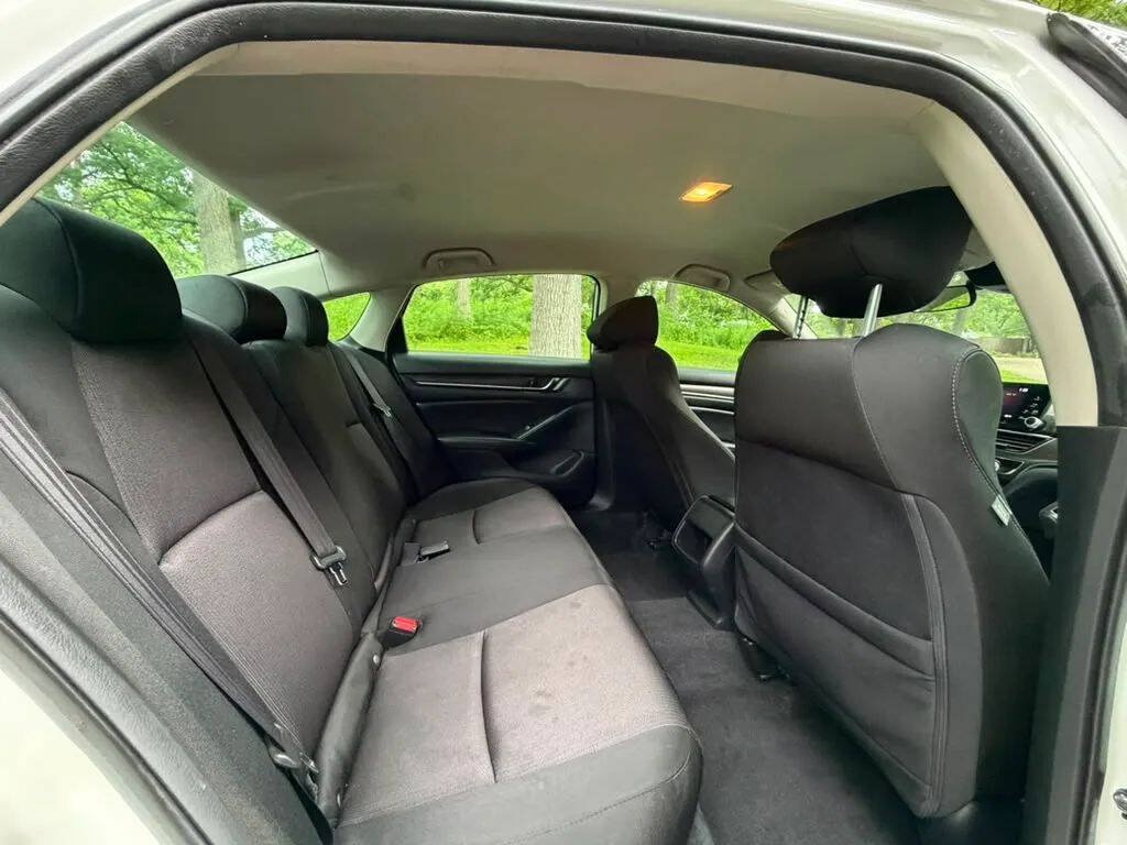 Used 2019 Honda Accord LX image 8