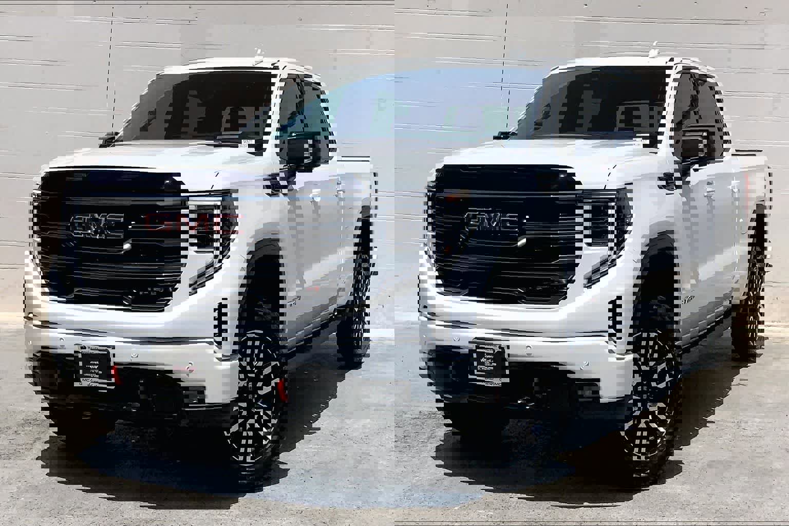 Used 2025 GMC Sierra 1500 AT4 w/ AT4 Premium Package AWD/4WD image 1