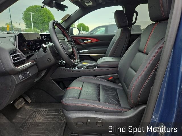 Used 2024 Chevrolet Traverse RS AWD/4WD image 9
