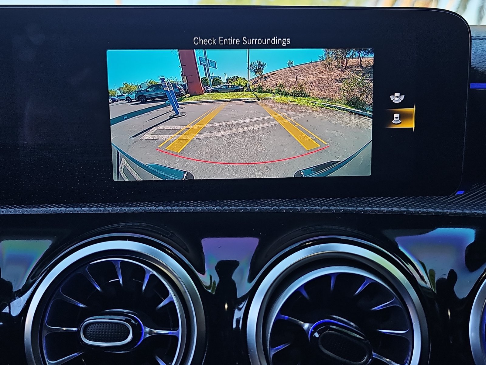 Used 2023 Mercedes-Benz CLA 35 AMG 4MATIC image 23