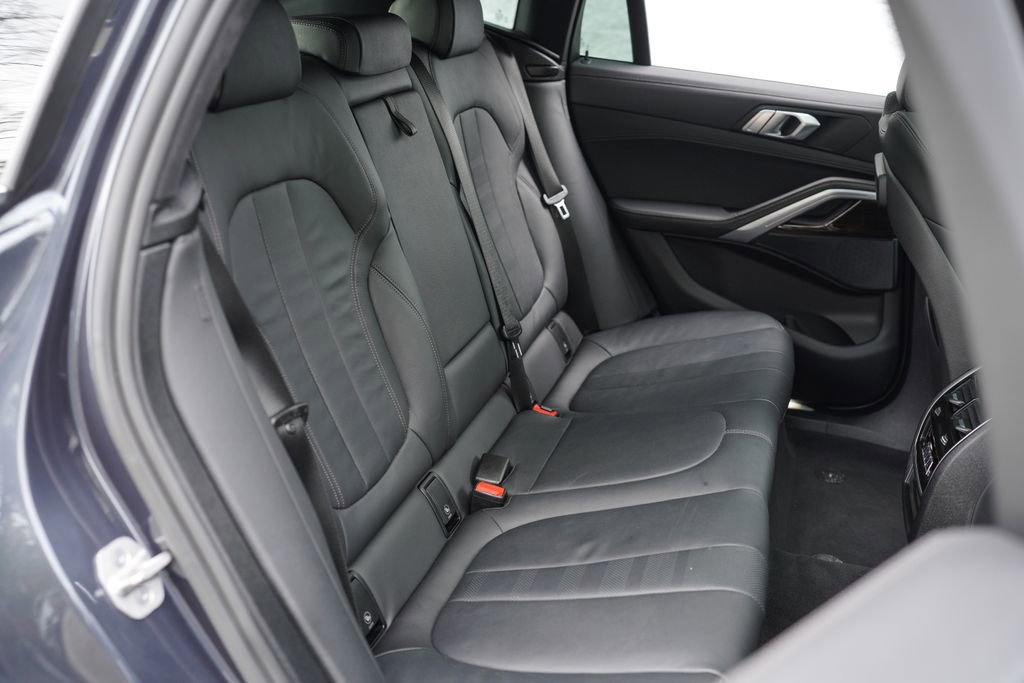 Used 2021 BMW X6 xDrive40i w/ Convenience Package 3 image 23