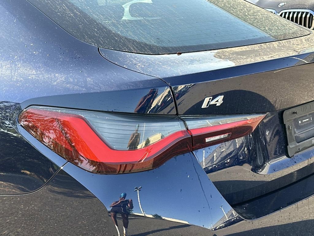 Used 2023 BMW i4 eDrive35 w/ Premium Package image 9