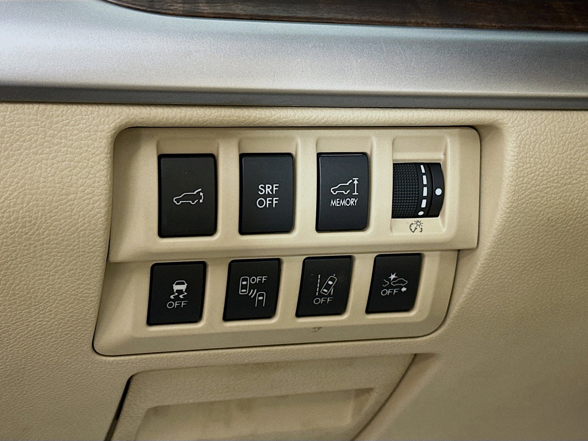 Used 2015 Subaru Outback 3.6R Limited image 10