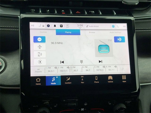 Used 2023 Jeep Grand Cherokee L Limited image 24