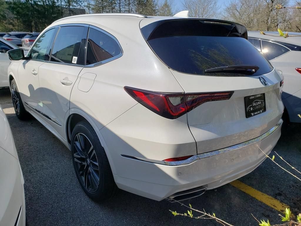 New 2026 Acura MDX SH-AWD w/ Advance Package image 3