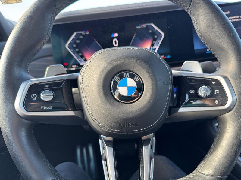 Used 2023 BMW 760i xDrive image 18