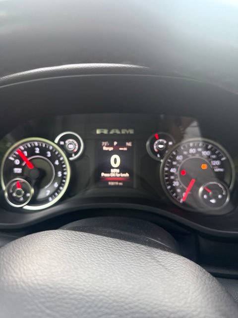 Used 2019 RAM 1500 Big Horn AWD/4WD image 15