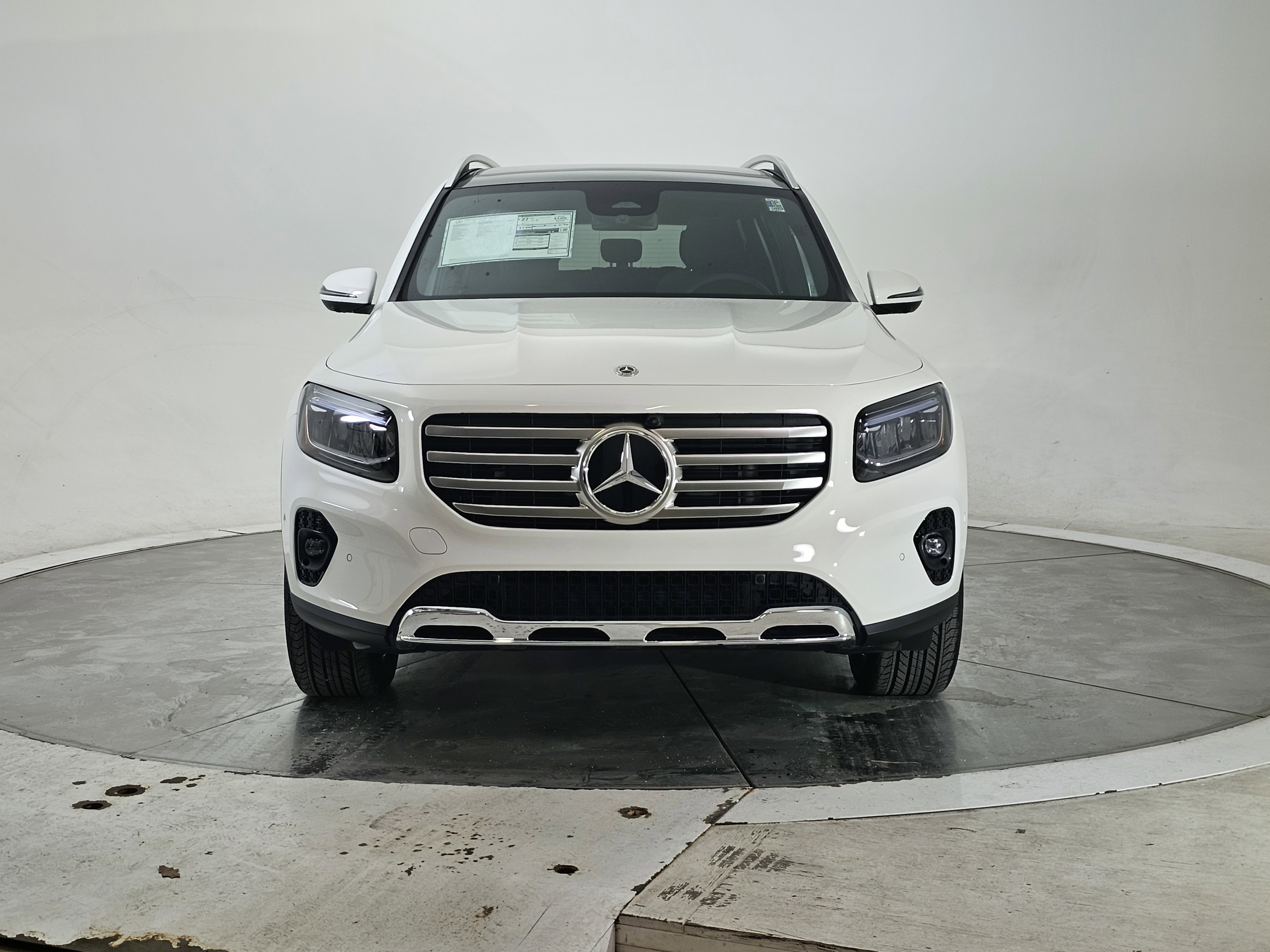New 2026 Mercedes-Benz GLB 250 4MATIC image 4
