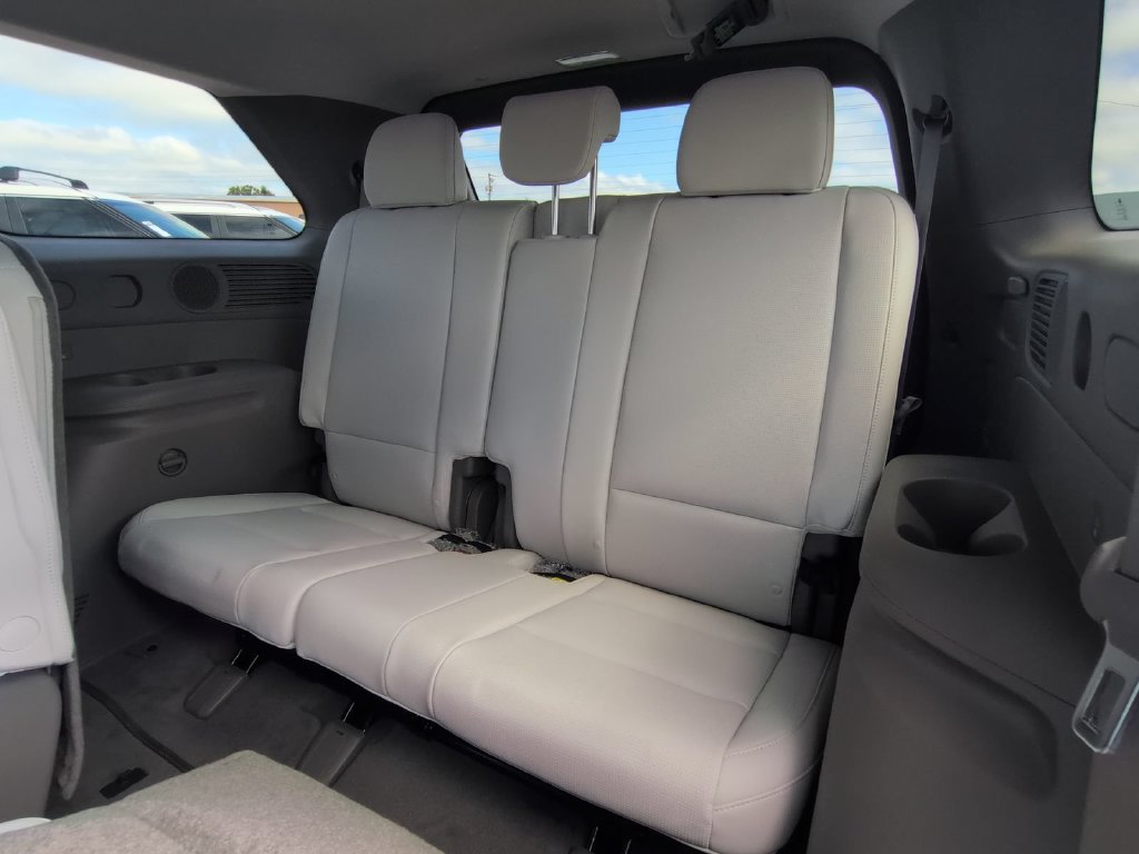 New 2027 Hyundai Palisade SEL Premium FWD image 18