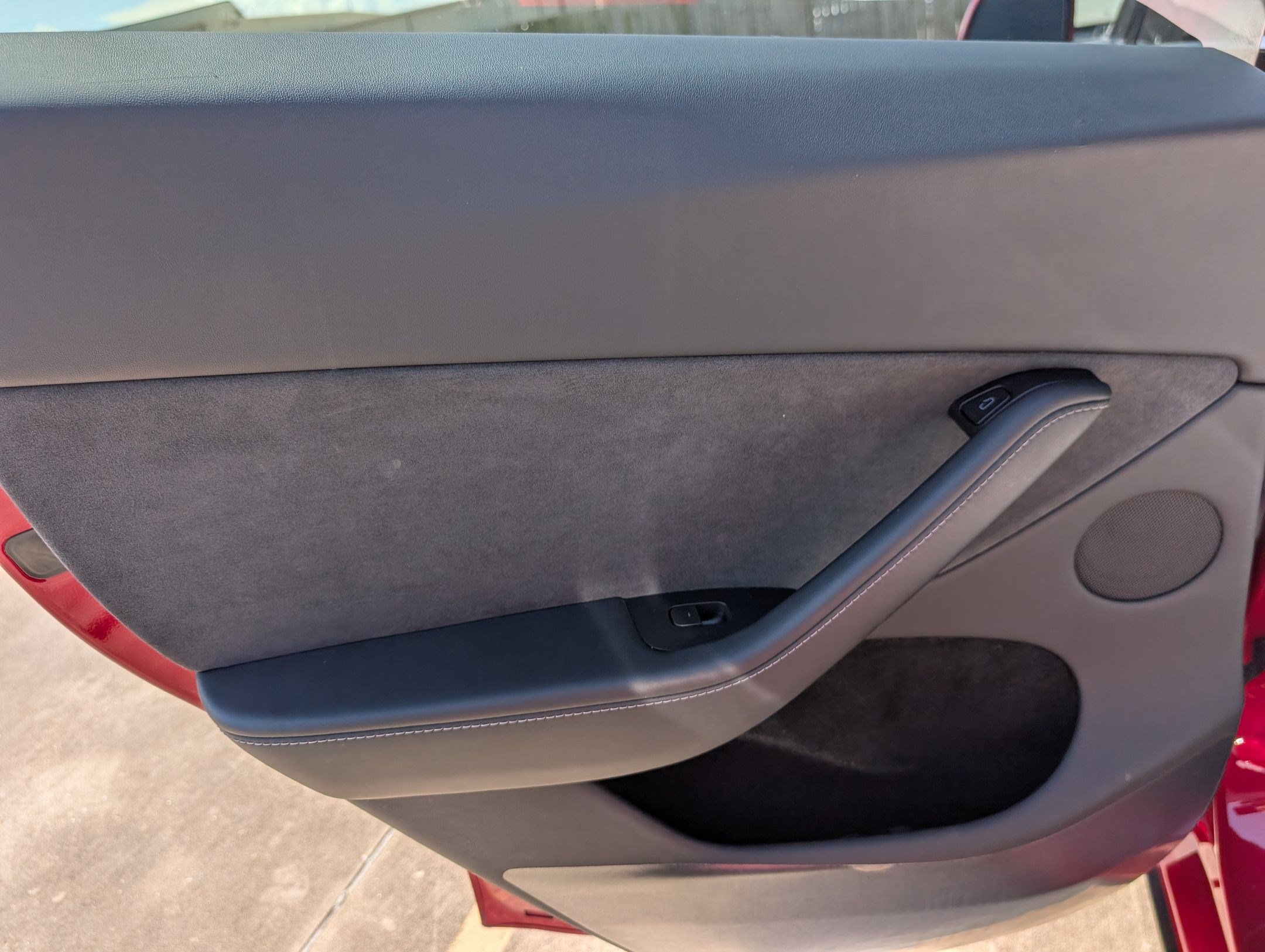 Used 2024 Tesla Model Y Performance AWD/4WD image 23
