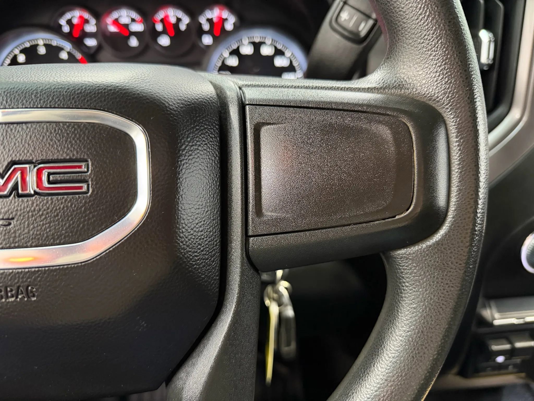 Used 2022 GMC Sierra 3500 Pro w/ Convenience Package image 27