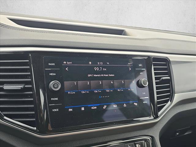 Used 2023 Volkswagen Atlas SEL R-Line image 11