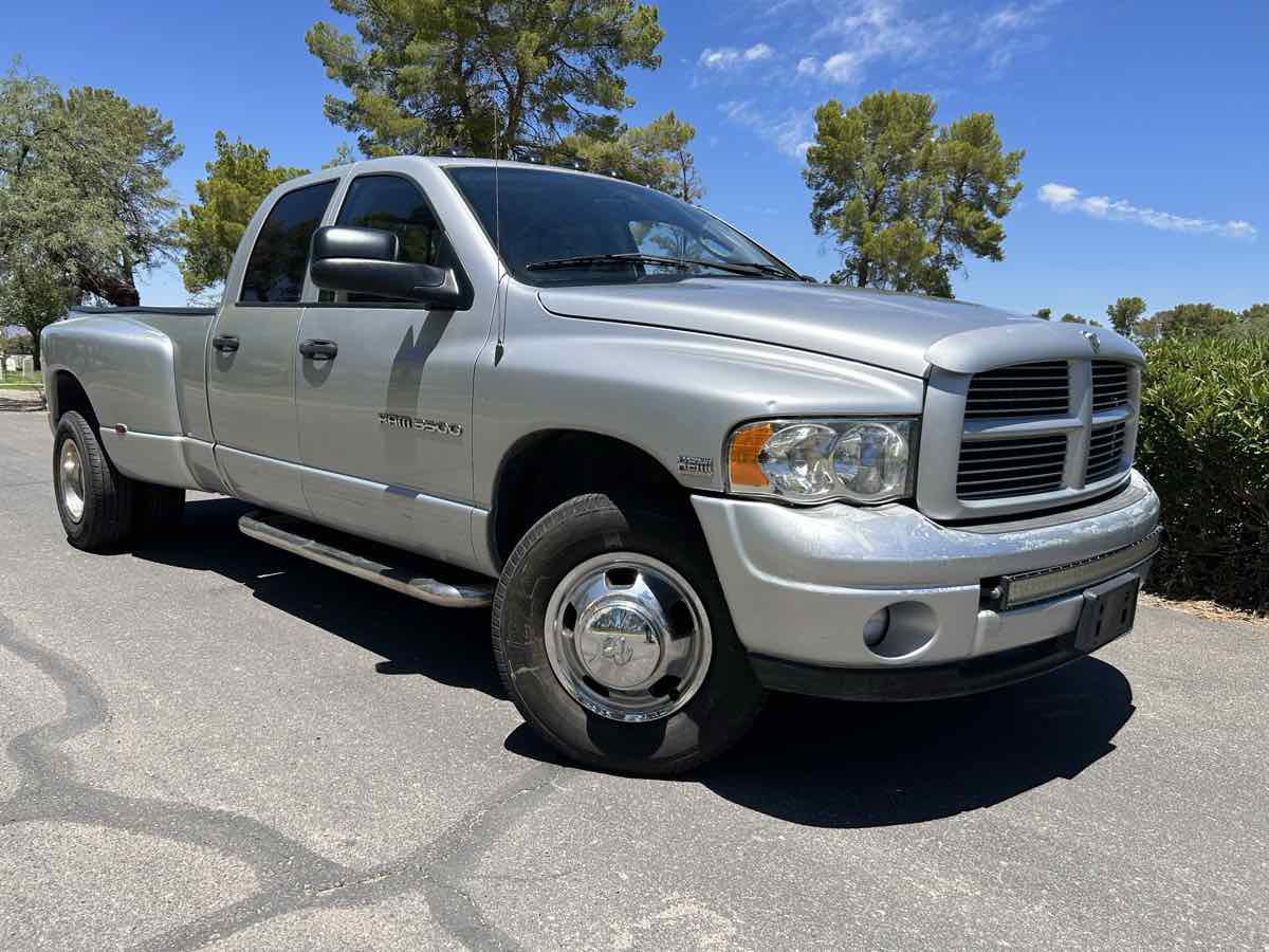 Used 2004 Dodge Ram 3500 Truck SLT w/ Sport Appearance Group image 4