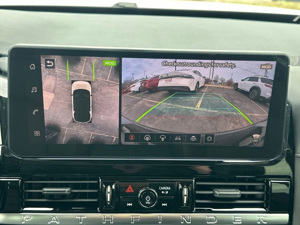 New 2026 Nissan Pathfinder SL image 31