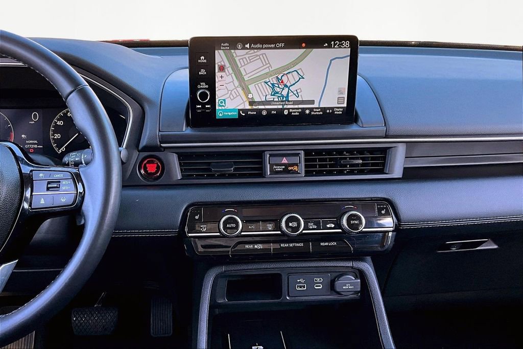 Used 2025 Honda Pilot Touring image 10