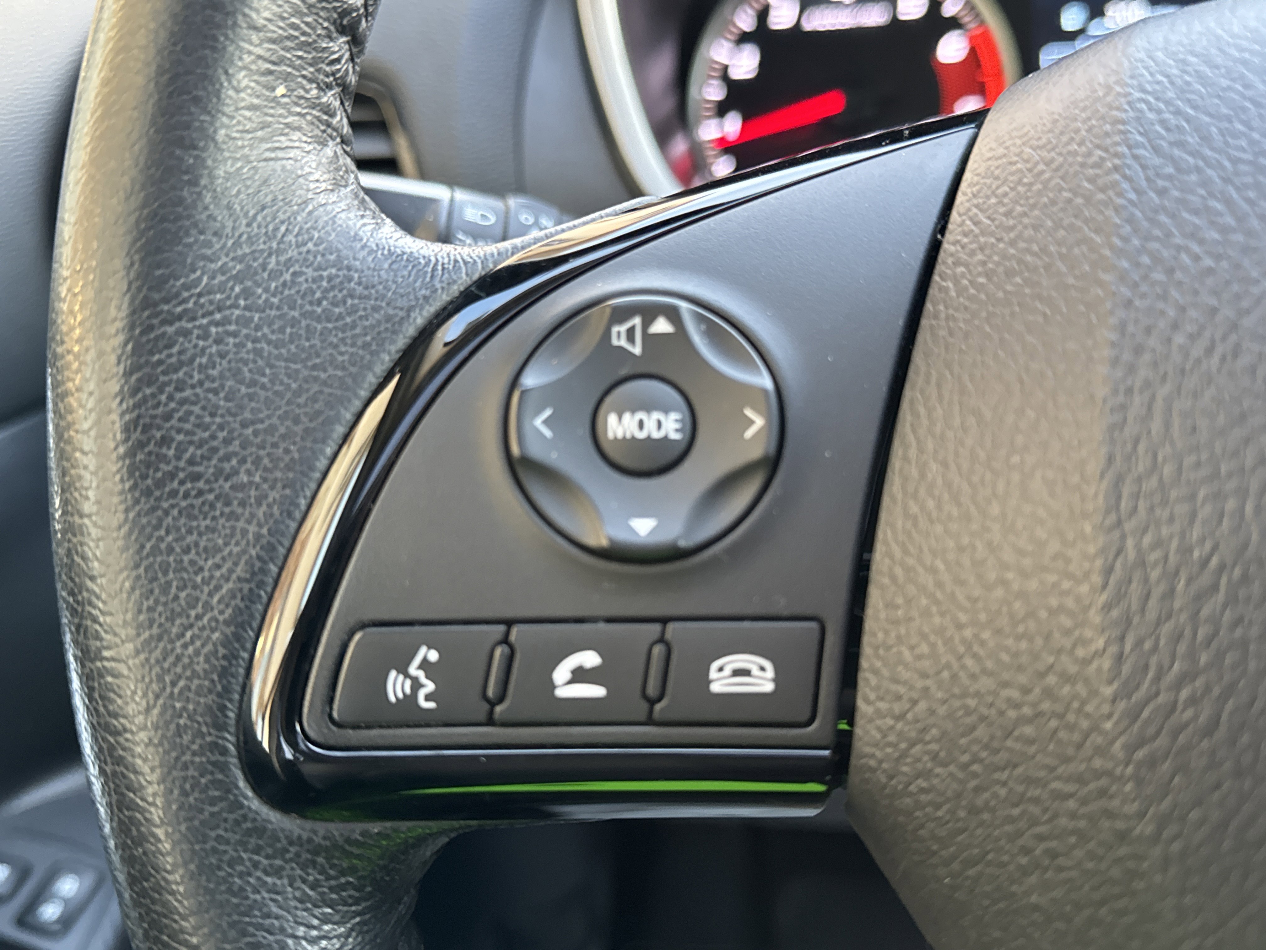 Used 2023 Mitsubishi Eclipse Cross SE image 17