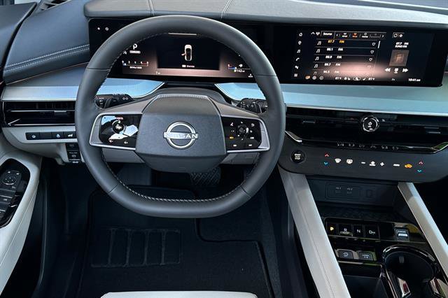 New 2025 Nissan Murano SL image 16