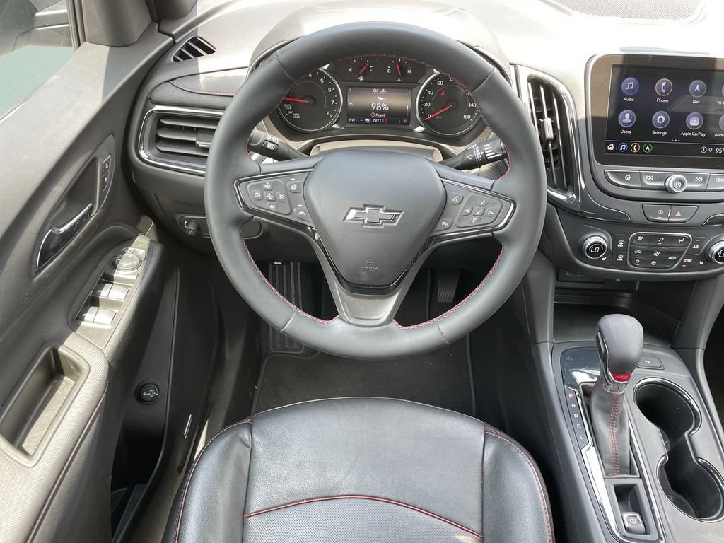 Used 2023 Chevrolet Equinox RS w/ RS Leather Package FWD image 17