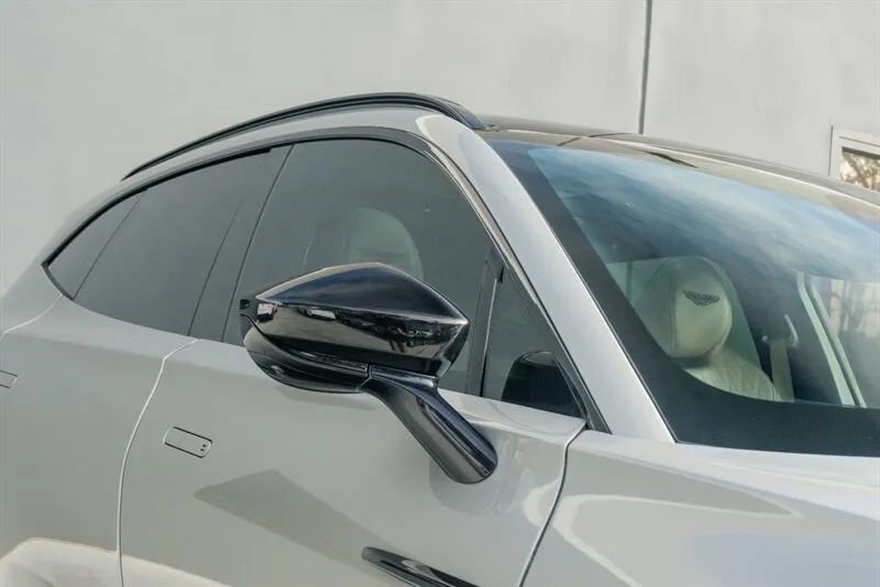 Used 2023 Aston Martin DBX 707 image 33