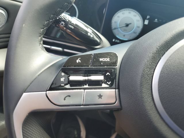 Used 2024 Hyundai Elantra SEL w/ Convenience Package FWD image 19