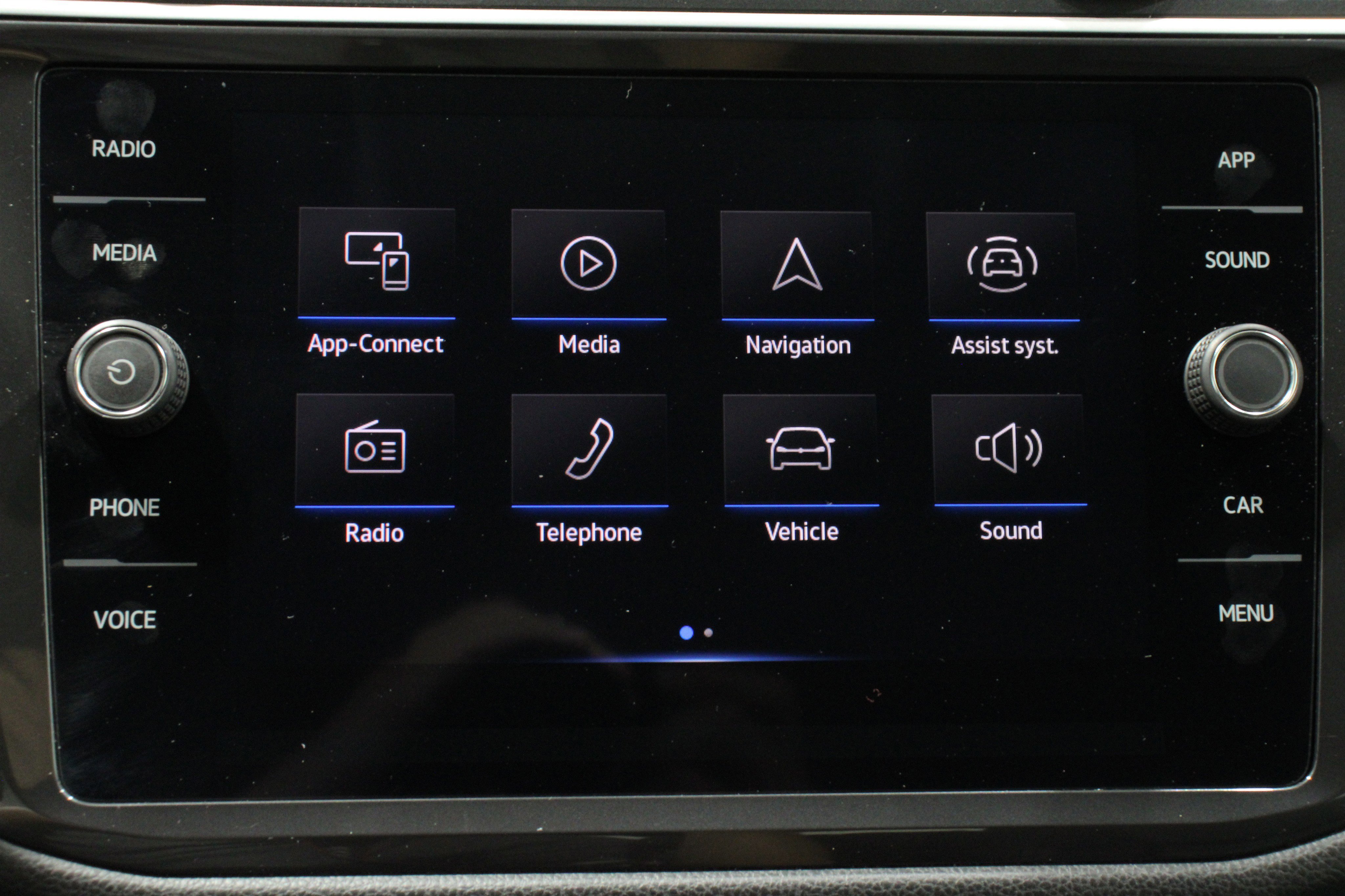 Used 2024 Volkswagen Tiguan SE image 15