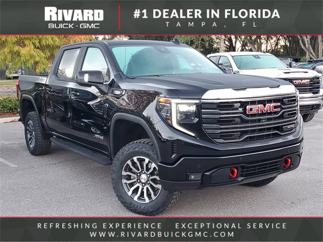 Used 2022 GMC Sierra 1500 AT4 w/ AT4 Premium Package image 1