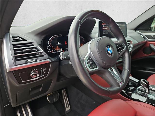 Used 2023 BMW X4 xDrive30i w/ M Sport Package AWD/4WD image 9