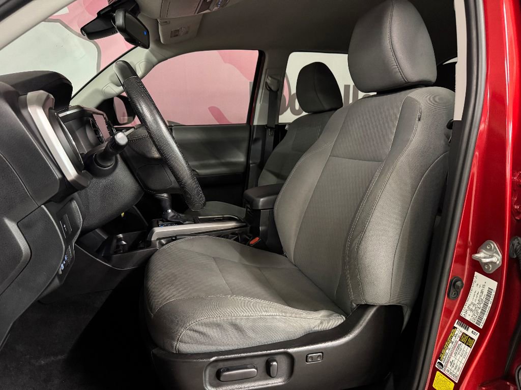 Used 2021 Toyota Tacoma SR5 image 16