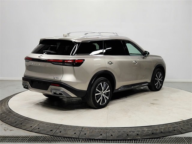 Used 2025 INFINITI QX60 Sensory image 7