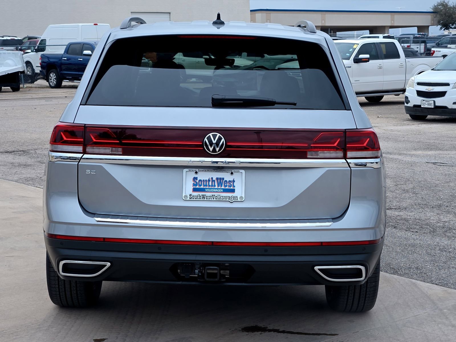 New 2026 Volkswagen Atlas SE image 5