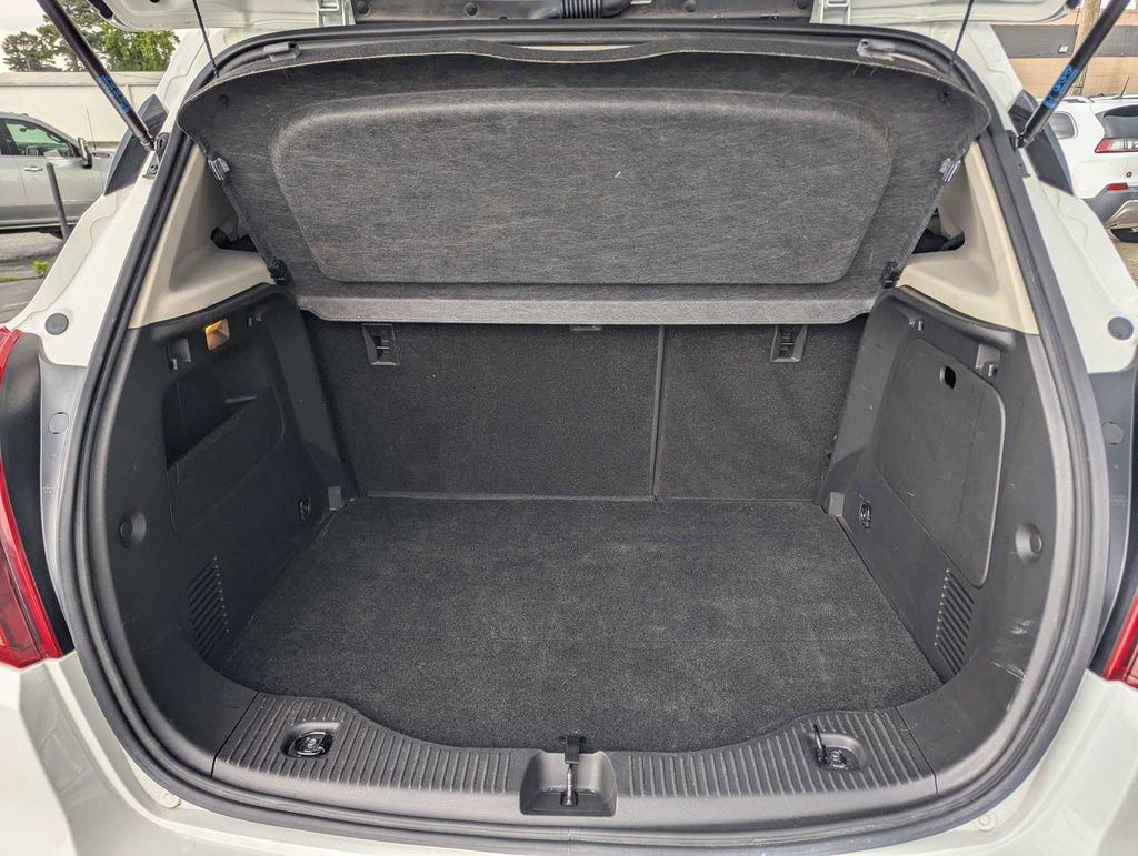 Used 2021 Buick Encore Preferred w/ Safety Package FWD image 7