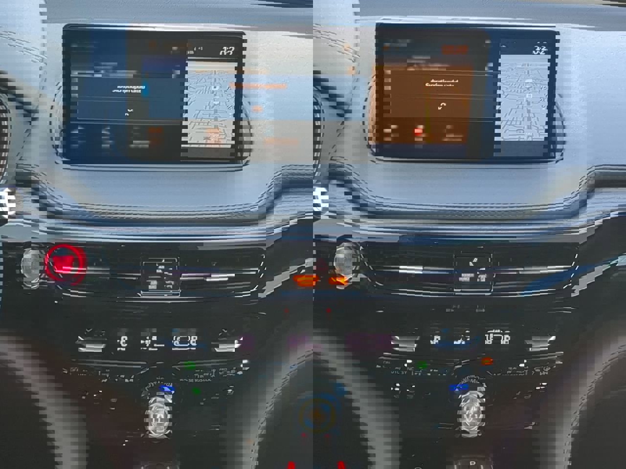 Used 2024 Acura MDX SH-AWD w/ Advance Package image 16