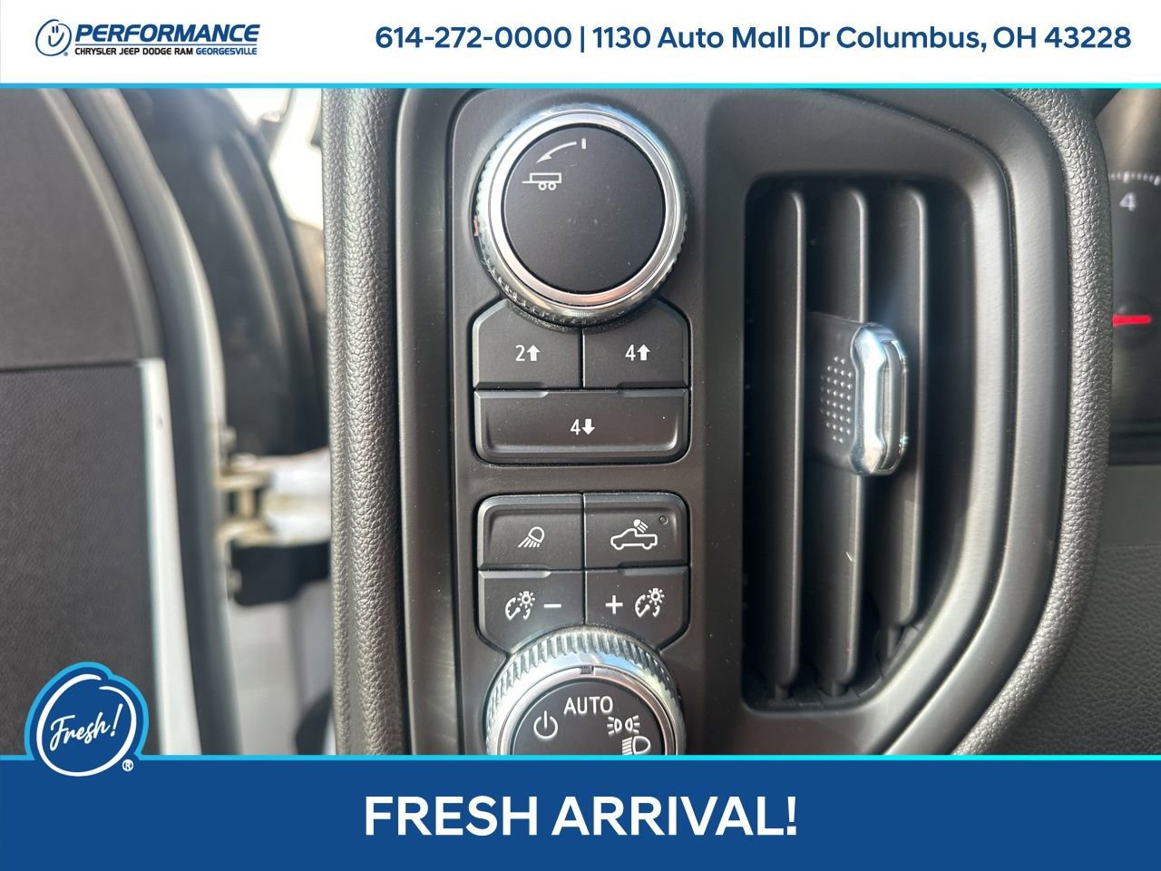 Used 2024 GMC Sierra 2500 Pro w/ Convenience Package image 15