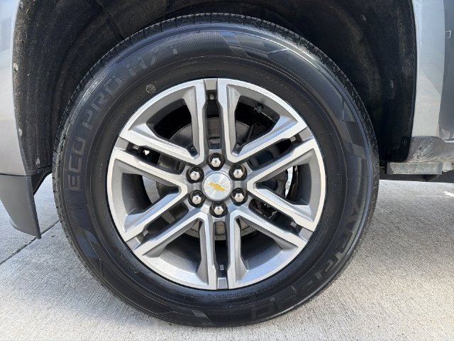 Used 2022 Chevrolet Colorado W/T w/ Custom Special Edition AWD/4WD image 19