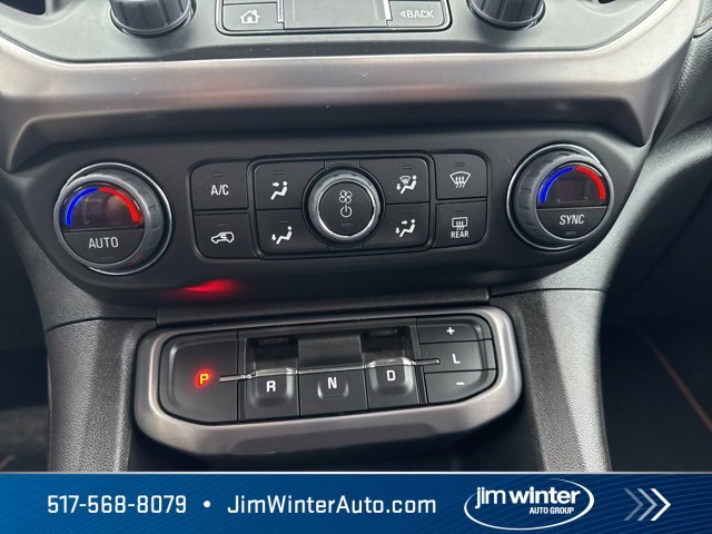 Certified 2023 GMC Acadia AT4 image 30