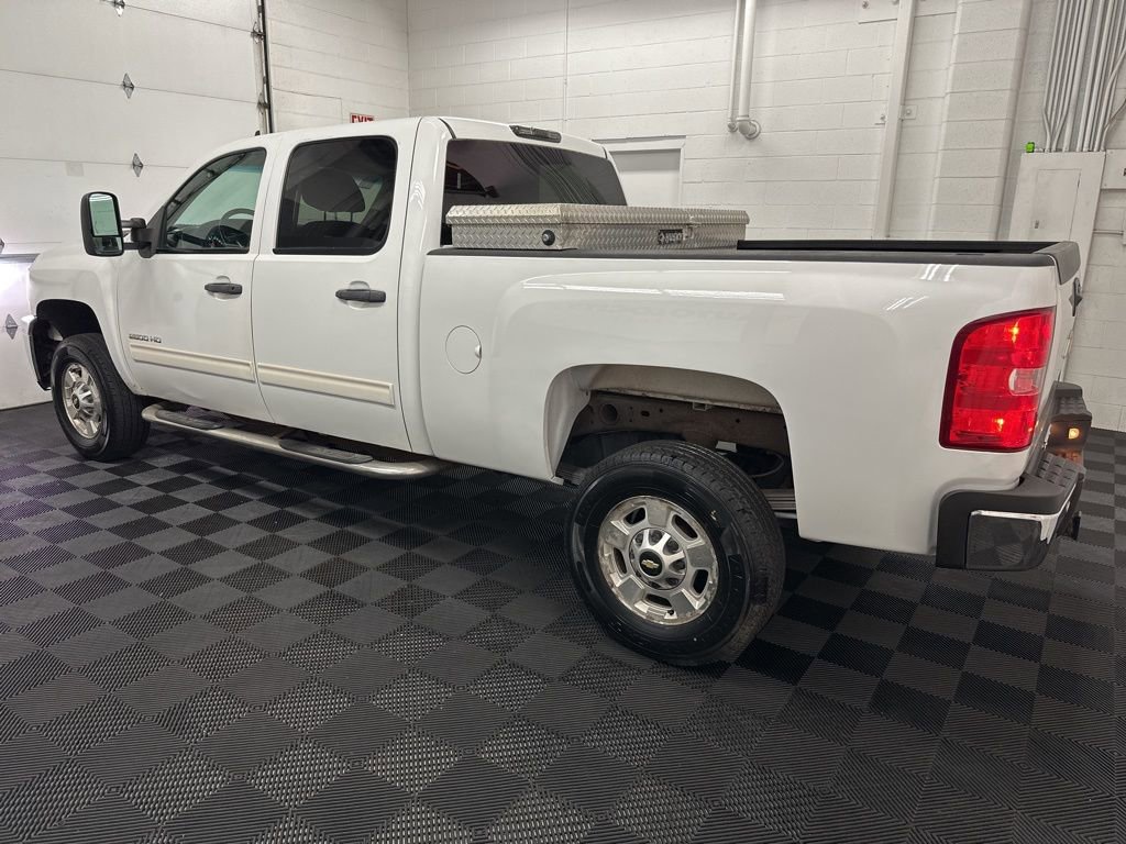 Used 2014 Chevrolet Silverado 2500 LT AWD/4WD image 6