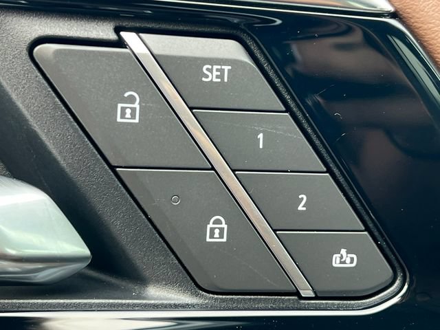 New 2026 Chevrolet Tahoe High Country AWD/4WD image 18
