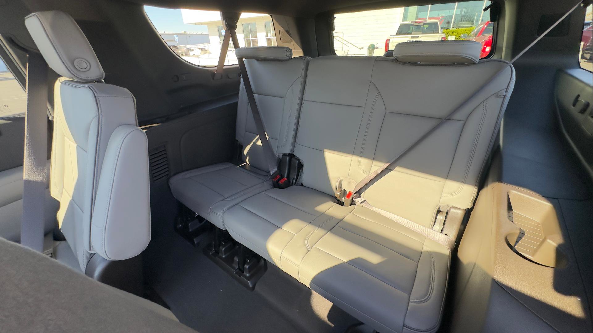 New 2026 GMC Yukon XL Elevation w/ Elevation Premium Package image 9