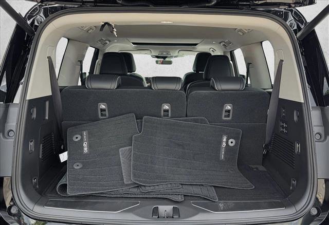 Used 2026 INFINITI QX80 Luxe w/ Cargo Package AWD/4WD image 8
