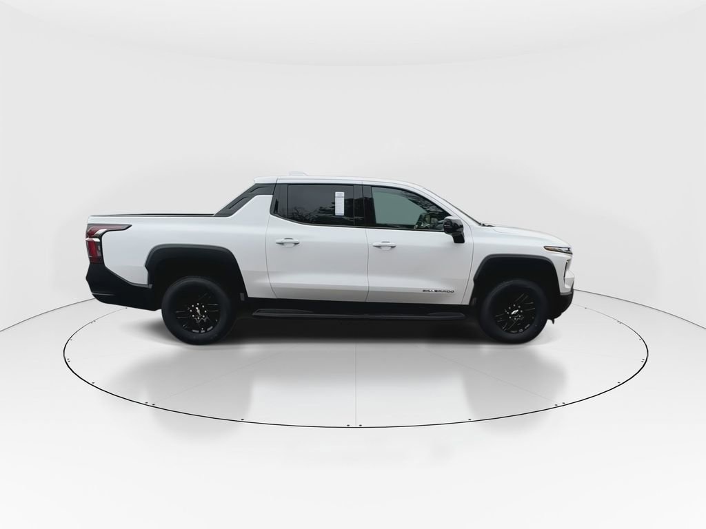 New 2025 Chevrolet Silverado EV LT image 9