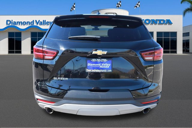 Used 2025 Chevrolet Blazer LT FWD image 5