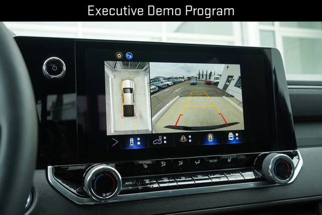 Used 2026 Chevrolet Colorado Trail Boss AWD/4WD image 24