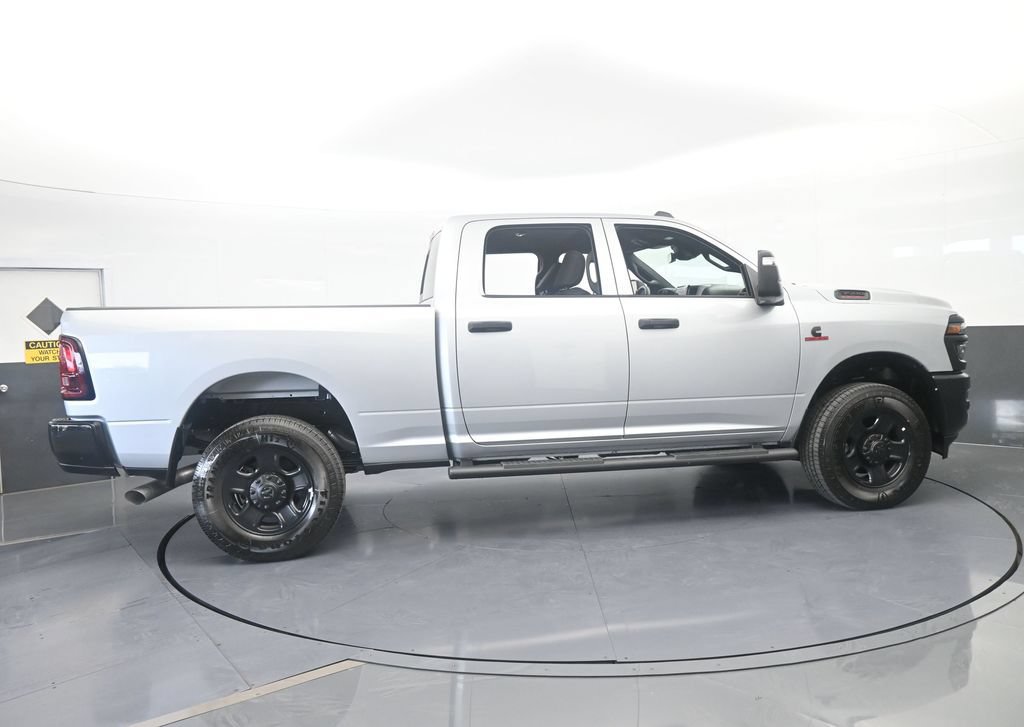 Used 2026 RAM 3500 Tradesman AWD/4WD image 7