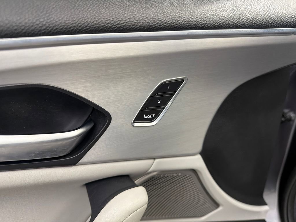 Used 2023 Acura TLX w/ Technology Package FWD image 12